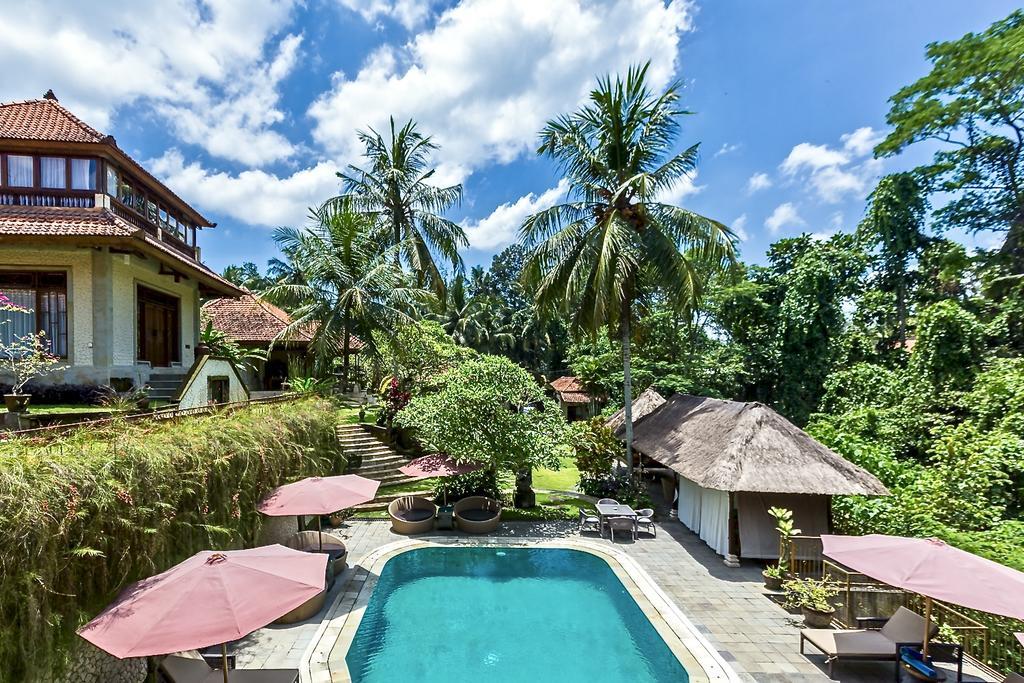 Hotel Villa Ubud Exteriör bild